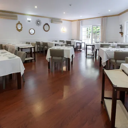 Casa Senhoras Rainhas - Castelo De Óbidos