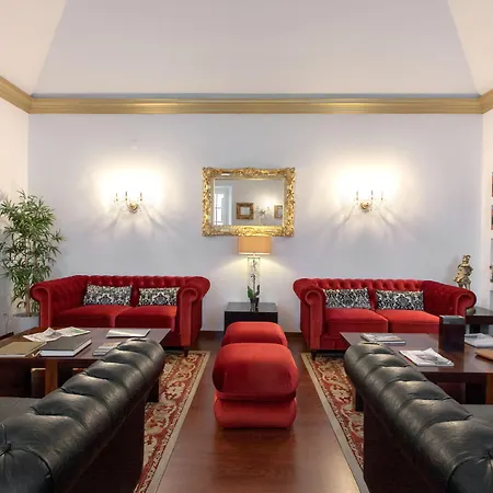 Casa Senhoras Rainhas - Castelo De Hotel