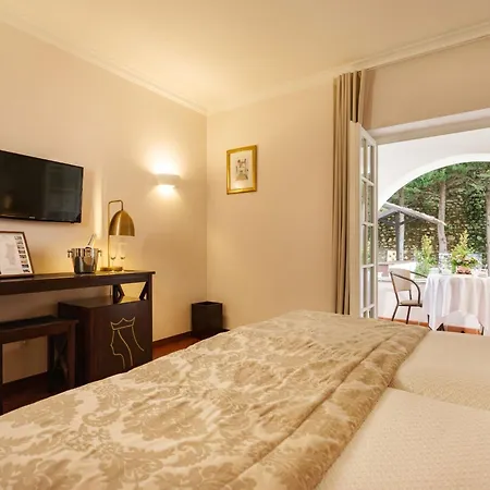 Casa Senhoras Rainhas - Castelo De 4*