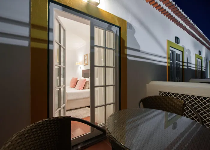 Casa Senhoras Rainhas - - By Unlock 4* אובידוס